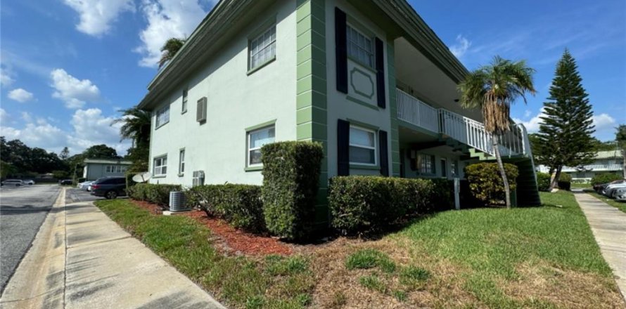 Condominio en Clearwater, Florida, 2 dormitorios № 1245415