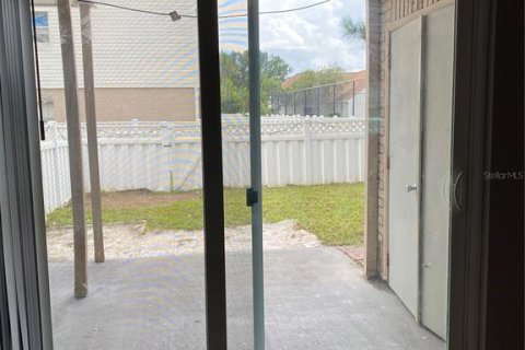 Condo in Tampa, Florida, 2 bedrooms  № 1870483 - photo 5