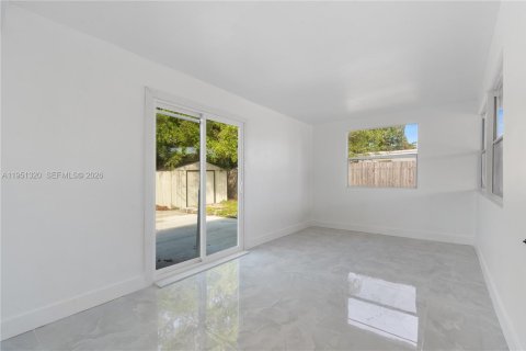 Купить виллу или дом в Помпано-Бич, Флорида 3 спальни, 113.9м2, № 2006041 - фото 15
