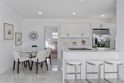 Купить виллу или дом в Помпано-Бич, Флорида 3 спальни, 113.9м2, № 2006041 - фото 5