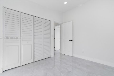 Купить виллу или дом в Помпано-Бич, Флорида 3 спальни, 113.9м2, № 2006041 - фото 19