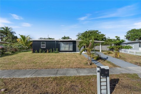 Купить виллу или дом в Помпано-Бич, Флорида 3 спальни, 113.9м2, № 2006041 - фото 23