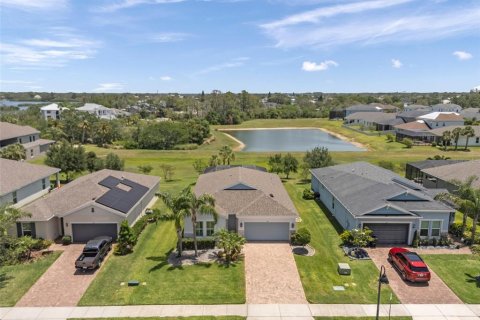 House in Tarpon Springs, Florida 4 bedrooms, 177.07 sq.m. № 1721058 - photo 3