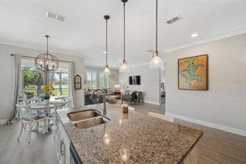 House in Tarpon Springs, Florida 4 bedrooms, 177.07 sq.m. № 1721058 - photo 16