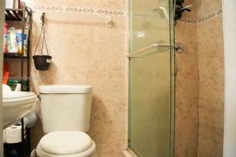 Купить виллу или дом в Майами, Флорида 4 спальни, 159.61м2, № 2034498 - фото 5