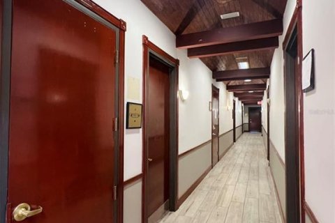 Купить коммерческую недвижимость в Лейк-Мэри, Флорида 67.17м2, № 1647975 - фото 8