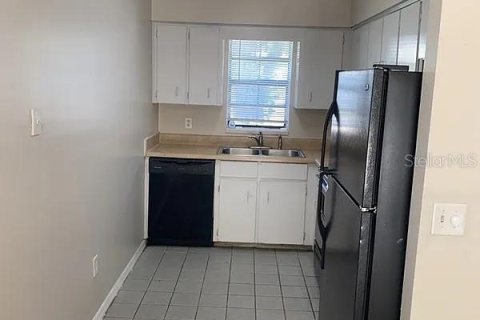 Appartement à louer à Apopka, Floride: 2 chambres, 91.04 m2 № 1803750 - photo 2