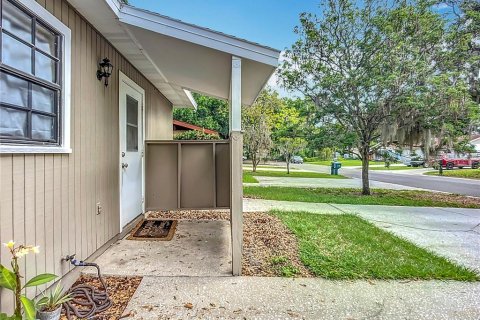 Apartment in Brandon, Florida 2 bedrooms, 92.9 sq.m. № 1883431 - photo 4