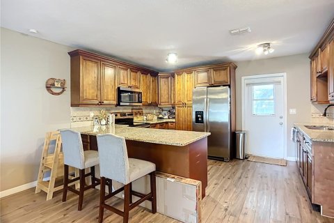 Apartment in Brandon, Florida 2 bedrooms, 92.9 sq.m. № 1883431 - photo 10
