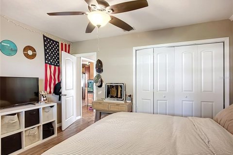 Apartment in Brandon, Florida 2 bedrooms, 92.9 sq.m. № 1883431 - photo 17