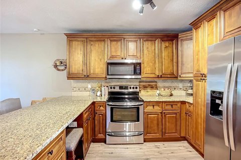 Apartment in Brandon, Florida 2 bedrooms, 92.9 sq.m. № 1883431 - photo 6
