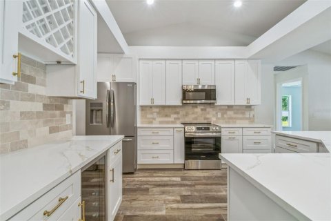 Casa en venta en Seffner, Florida, 5 dormitorios, 248.98 m2 № 1886860 - foto 26