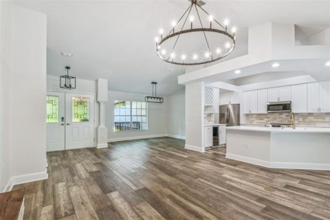 Casa en venta en Seffner, Florida, 5 dormitorios, 248.98 m2 № 1886860 - foto 22