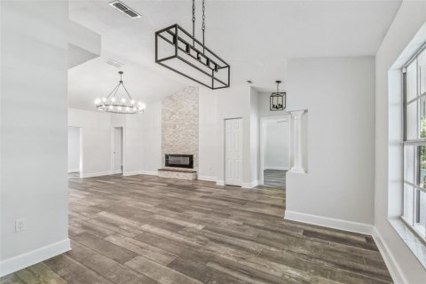 Casa en venta en Seffner, Florida, 5 dormitorios, 248.98 m2 № 1886860 - foto 16