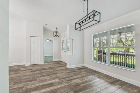 Casa en venta en Seffner, Florida, 5 dormitorios, 248.98 m2 № 1886860 - foto 14