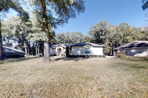 Купить виллу или дом в Окала, Флорида 12 комнат, 227.52м2, № 1508779 - фото 1