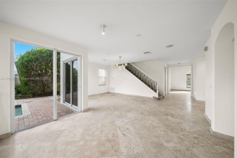 Casa en venta en Hollywood, Florida, 4 dormitorios, 286.32 m2 № 1896864 - foto 15