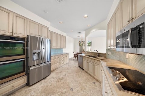 Casa en venta en Hollywood, Florida, 4 dormitorios, 286.32 m2 № 1896864 - foto 20