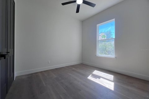 Villa ou maison à vendre à DeBary, Floride: 4 chambres, 168.9 m2 № 2414064 - photo 12
