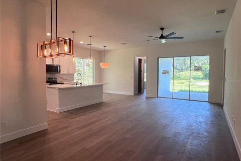 Villa ou maison à vendre à DeBary, Floride: 4 chambres, 168.9 m2 № 2414064 - photo 7