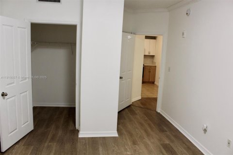 Купить кондоминиум в Серфсайд, Флорида 2 спальни, 92.62м2, № 1970209 - фото 20