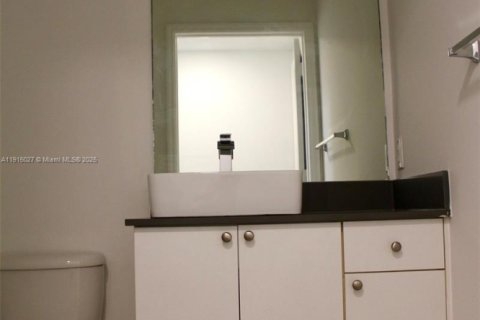 Купить кондоминиум в Серфсайд, Флорида 2 спальни, 92.62м2, № 1970209 - фото 6