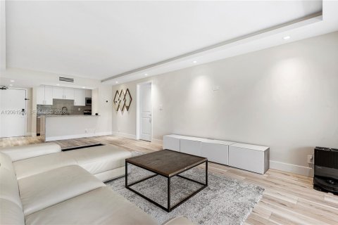 Copropriété à louer à Weston, Floride: 2 chambres, 102.75 m2 № 2191340 - photo 20