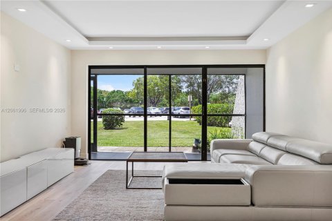 Copropriété à louer à Weston, Floride: 2 chambres, 102.75 m2 № 2191340 - photo 13