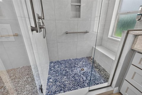 Купить виллу или дом в Те-Виллиджис, Флорида 12 комнат, 182м2, № 2227532 - фото 27