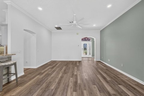 Купить виллу или дом в Те-Виллиджис, Флорида 12 комнат, 182м2, № 2227532 - фото 17