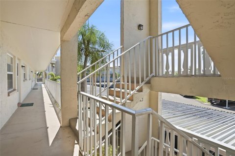 Copropriété à vendre à Dunedin, Floride: 2 chambres, 89.65 m2 № 2116026 - photo 8