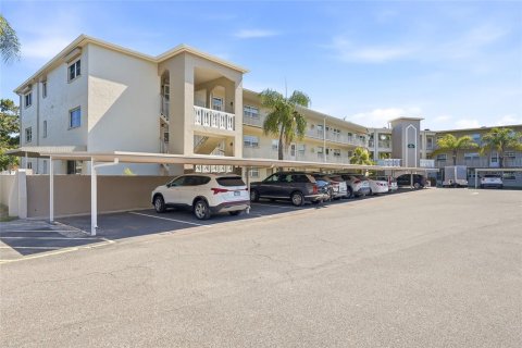 Copropriété à vendre à Dunedin, Floride: 2 chambres, 89.65 m2 № 2116026 - photo 4
