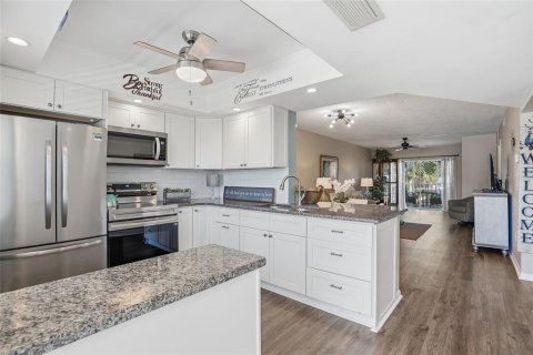 Copropriété à vendre à Dunedin, Floride: 2 chambres, 89.65 m2 № 2116026 - photo 13