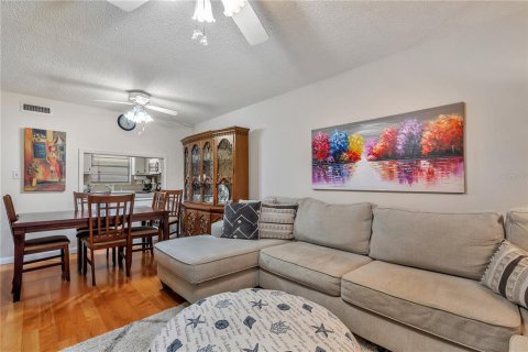 Copropriété à vendre à Clearwater, Floride: 2 chambres, 94.76 m2 № 2259350 - photo 5