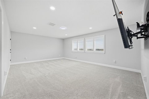 Casa en venta en Wesley Chapel, Florida, 6 dormitorios, 397.62 m2 № 2383701 - foto 30