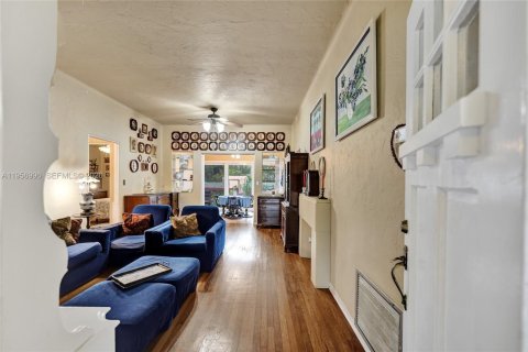 Casa en venta en Hollywood, Florida, 2 dormitorios, 131.83 m2 № 2010750 - foto 7