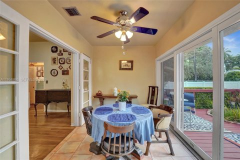 Casa en venta en Hollywood, Florida, 2 dormitorios, 131.83 m2 № 2010750 - foto 19