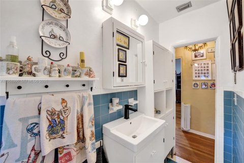 Casa en venta en Hollywood, Florida, 2 dormitorios, 131.83 m2 № 2010750 - foto 29