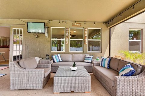 Casa en venta en Grand Island, Florida, 5 dormitorios, 241.64 m2 № 2353291 - foto 29