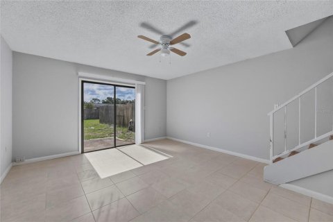 Touwnhouse à vendre à Titusville, Floride: 2 chambres, 105.91 m2 № 2098055 - photo 11