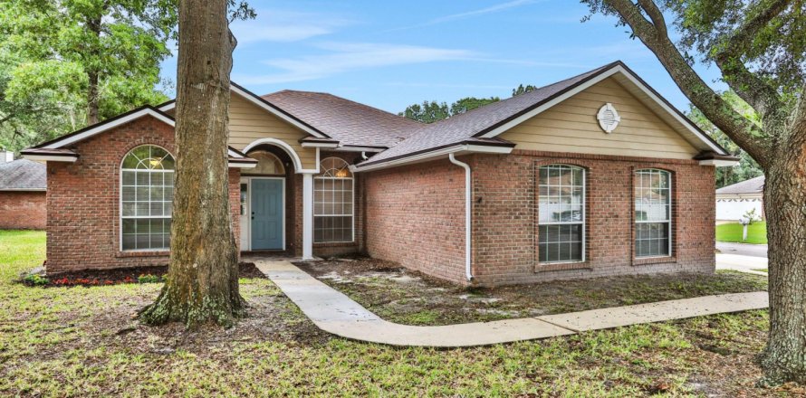 House in Jacksonville, Florida 4 bedrooms, 143.16 sq.m. № 834576