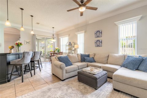 Villa ou maison à vendre à Edgewater, Floride: 3 chambres, 195.84 m2 № 2337233 - photo 9