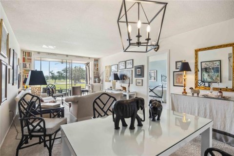 Condo in Sarasota, Florida, 1 bedroom  № 1603019 - photo 10