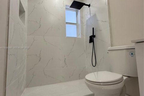 Casa en venta en Davie, Florida, 3 dormitorios, 92.9 m2 № 1994363 - foto 22