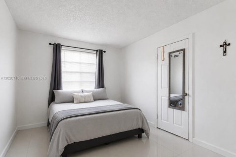Copropriété à vendre à Miami, Floride: 3 chambres, 108.7 m2 № 2176101 - photo 14