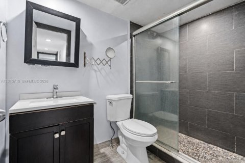 Copropriété à vendre à Miami, Floride: 3 chambres, 108.7 m2 № 2176101 - photo 13