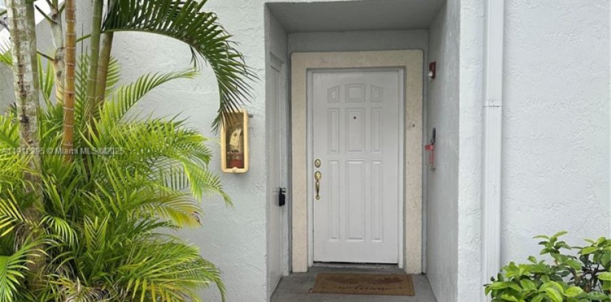 Condo à Cutler Bay, Floride, 2 chambres № 1966842