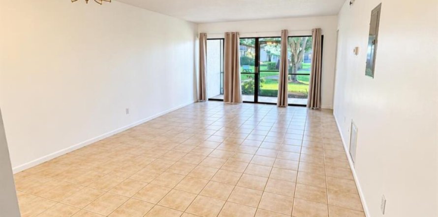 Condo à St. Lucie, Floride, 2 chambres  № 2383303