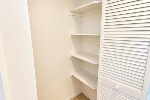 Copropriété à louer à St. Lucie, Floride: 2 chambres, 94.2 m2 № 2383303 - photo 7