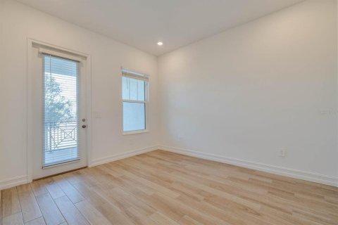 Купить таунхаус в Раскин, Флорида 8 комнат, 252.79м2, № 1538265 - фото 30